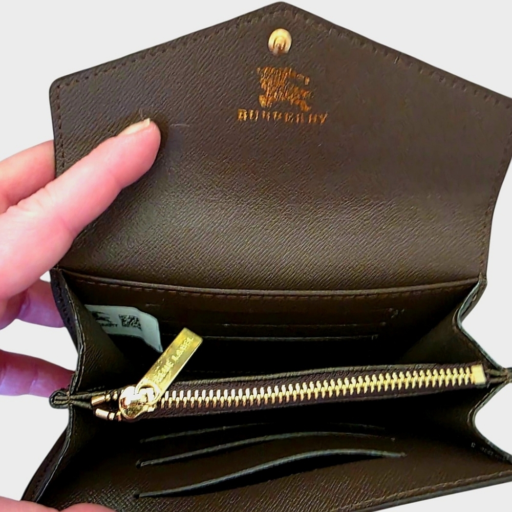 Burberry Brown & Beige Classic Plaid Leather Wallet - Picture 4 of 16